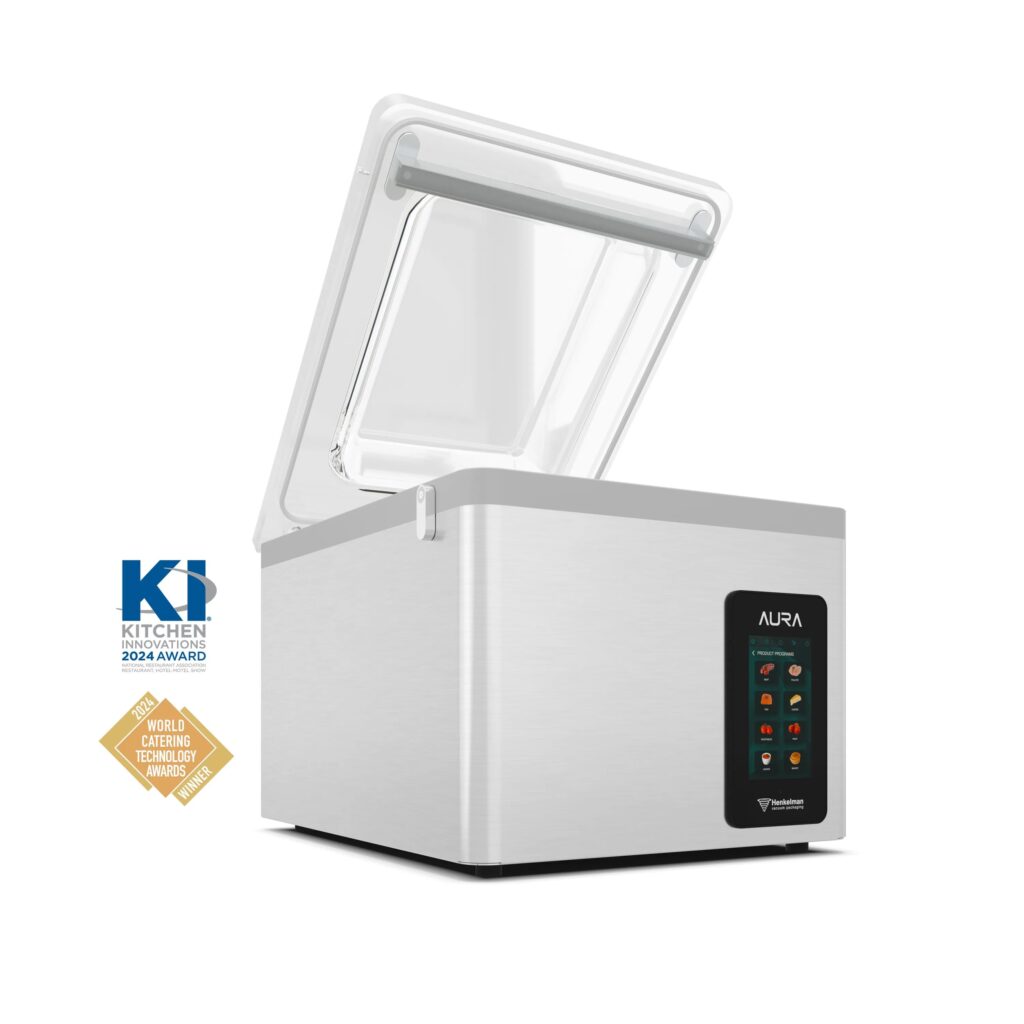 AU_42XL_H_10P_1_DTW_HERO-2_Awards - Large